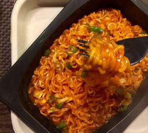 Chilli Garlic Maggi