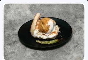 JUMBO CHEESE MAYO VADAPAV