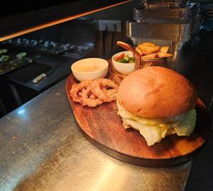 Classic Chicken Burger