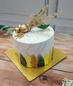 Elegant Celebration Cake