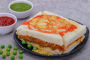 Aloo Mutter Sandwich