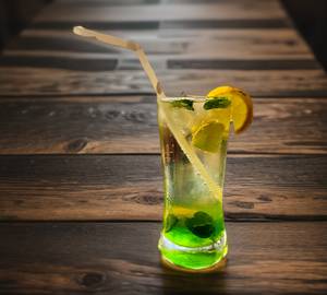 Green apple mojito