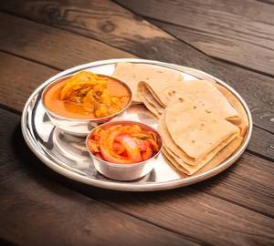 Roti with chicken kosha