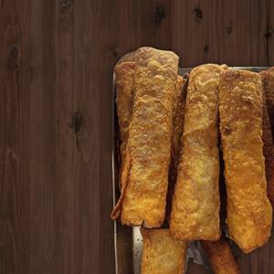 Oman Chicken Roll