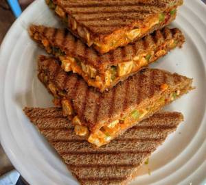 Paneer Tikka Sandwich [4 Pieces]