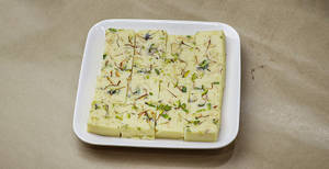 Thal Burfi