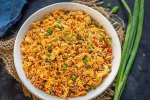 Egg Schezwan Fried Rice( Chef Special )
