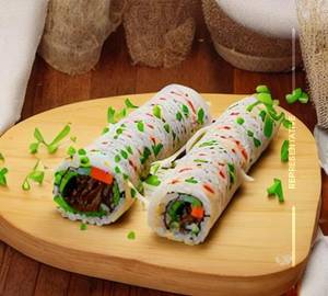Enoki Mushroom Uramaki