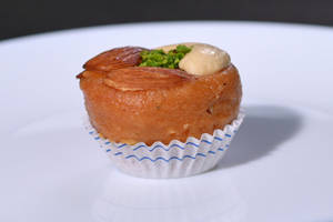 Urad Dal Pinni