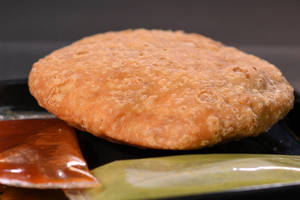 Pyaaz Kachori