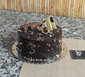 Mini Chocolate Kitkat Cake [300 G]