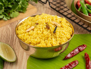 Basanti Pulao (with Kaju And Kismis)- Half