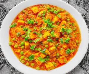 Paneer Aflatoon