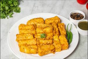 Paneer Pakoda [12 Pieces]