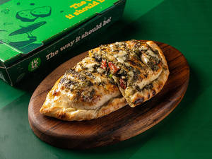 Pesto Calzone