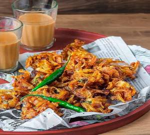 Onion Pakoda 8 Pc