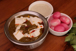 Saag Paneer - 8 Pcs