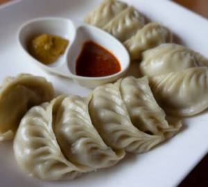 Chicken Momos Steamed