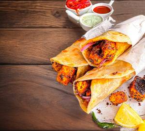 Double Egg With Single Paneer Roll