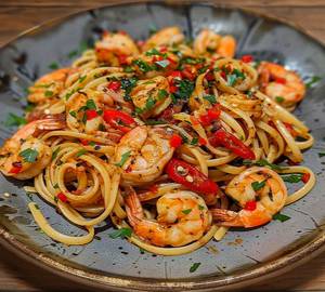 Schezwan Prawns Noodles