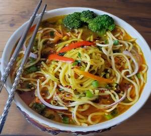 Veg Thukpa