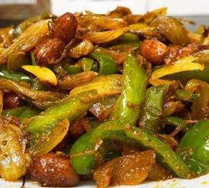 Dahi Shimla Mirch Sabji with 3 Chapati