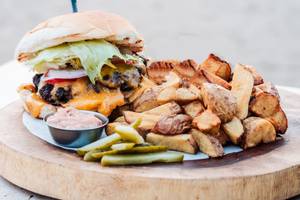 100% Beef Burger With Cheese