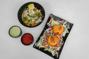 2 Pieces Aloo Chop + Ghuguni (1 Plate)