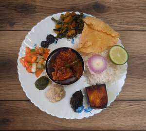 Assamese chicken thali
