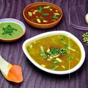 Veg Amdavadi Soup