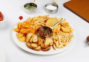 Ultimate Chips and Dips Platter