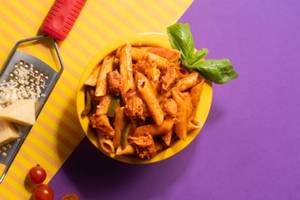 Arrabbiata Chicken (Red Sauce) Pasta