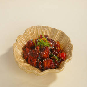 Chilli Garlic Oyster Paneer (320 Gms)