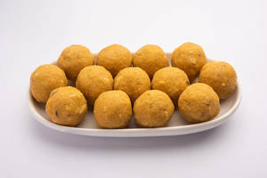 Desi Ghee Besan Ladoo [online]