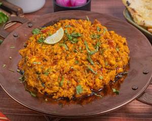 Special Paneer Tawa Khurchan