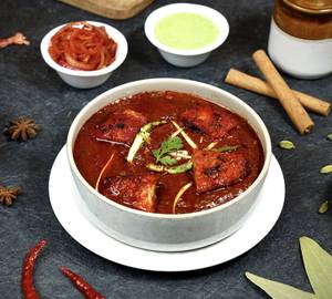 Dhua- Dhar Chaap Gravy