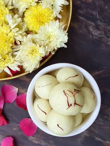 Sponge Rasgulla