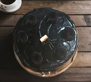 Dutch truffle cake