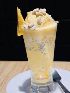 Mango Fruit Falooda