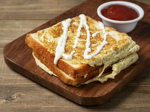 Mayo Bread Egg Omelette