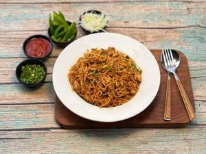 Chilli Butter Veg Noodles