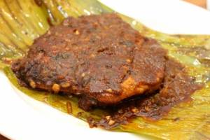 Chicken Pollichathu
