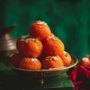 Kesar Laddu