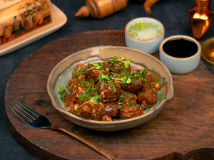 Wok-Tossed Veg Manchurian Bites
