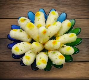 Malai chamcham [2 pieces]
