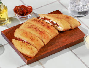 Pepperoni Stuffed Garlic Bread + Cheesy Dip [FREE]