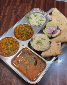 Plain Thali