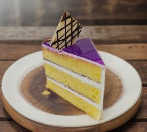 Blackcurrant Pastry