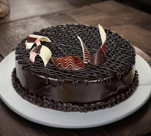 Eggless choco crunch cake [1 pound]