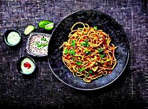 Tandoori chicken noodles